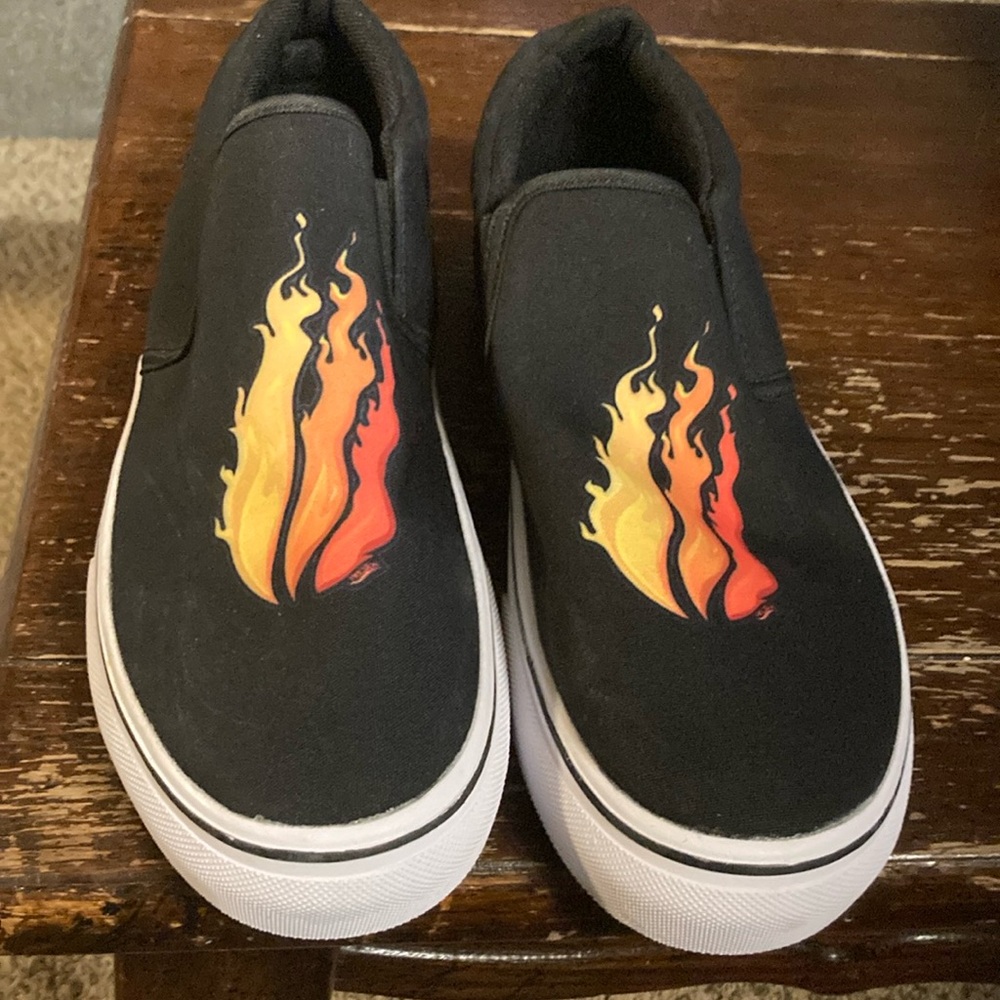Fire Merch loafers size 11 EUC just minor dirt white marks from storage